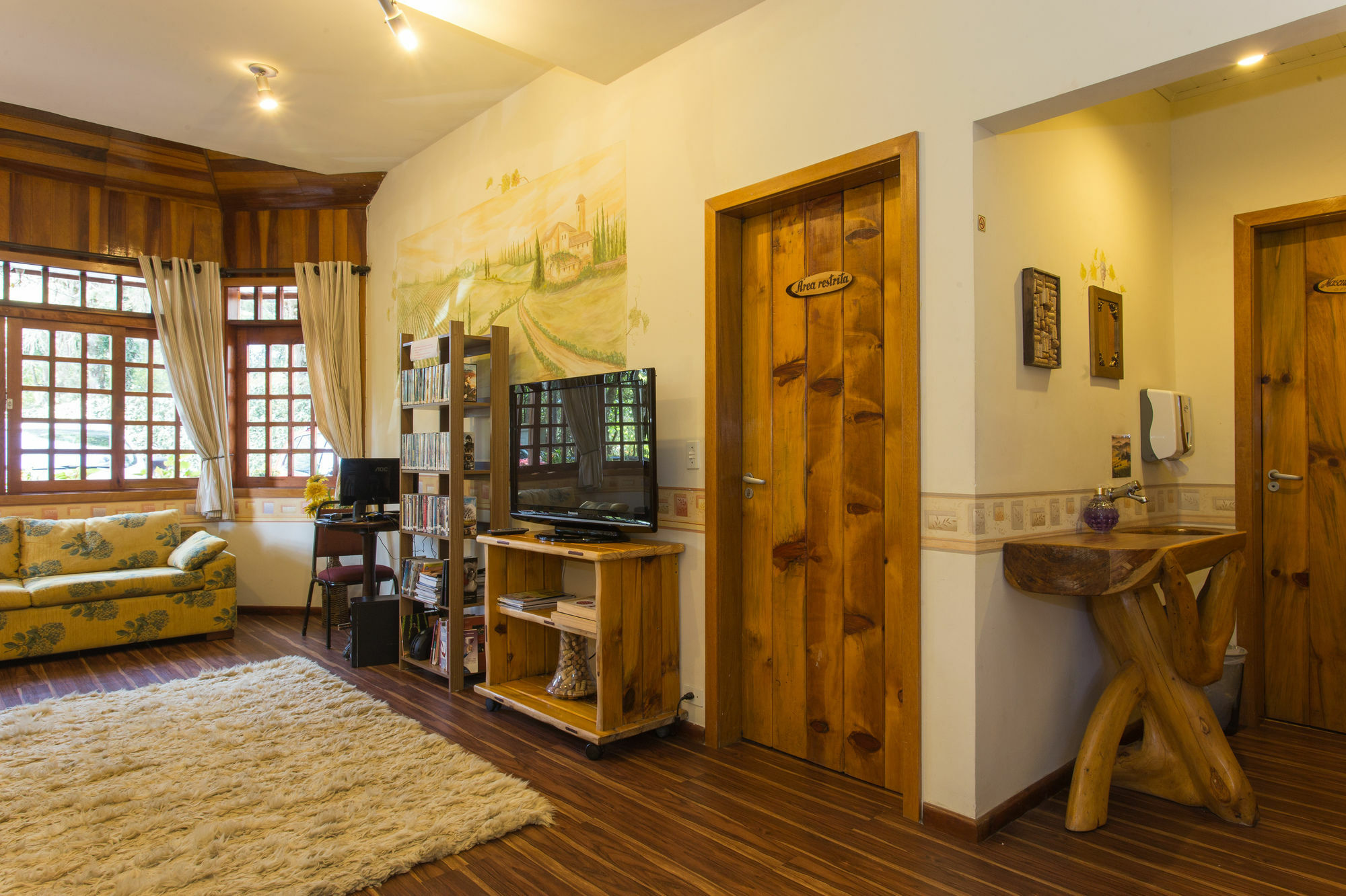 Pousada La Toscana Campos do Jordão Zewnętrze zdjęcie